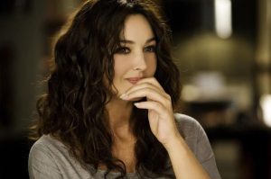 《莫妮卡》电影网盘超清百度云资源在线观看下载[HD1080未删减]-妖妖集市